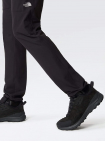 Кросівки The North Face Cragstone Leather Wp Hiking модель NF0A7W6UKT01 Фото