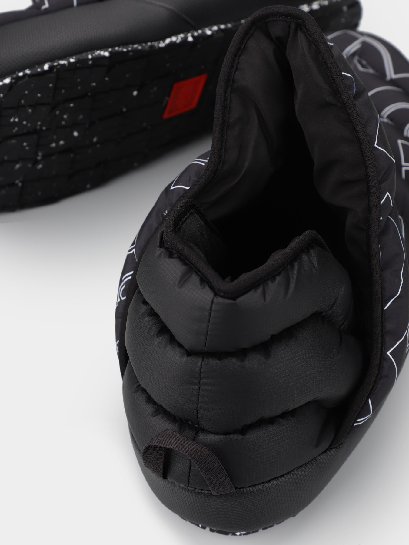 Ботинки и сапоги The North Face Thermoball™ Traction модель NF0A3MKHOJS1 Ботинки и сапоги The North Face Thermoball™ Traction модель NF0A3MKHOJS1 Фото