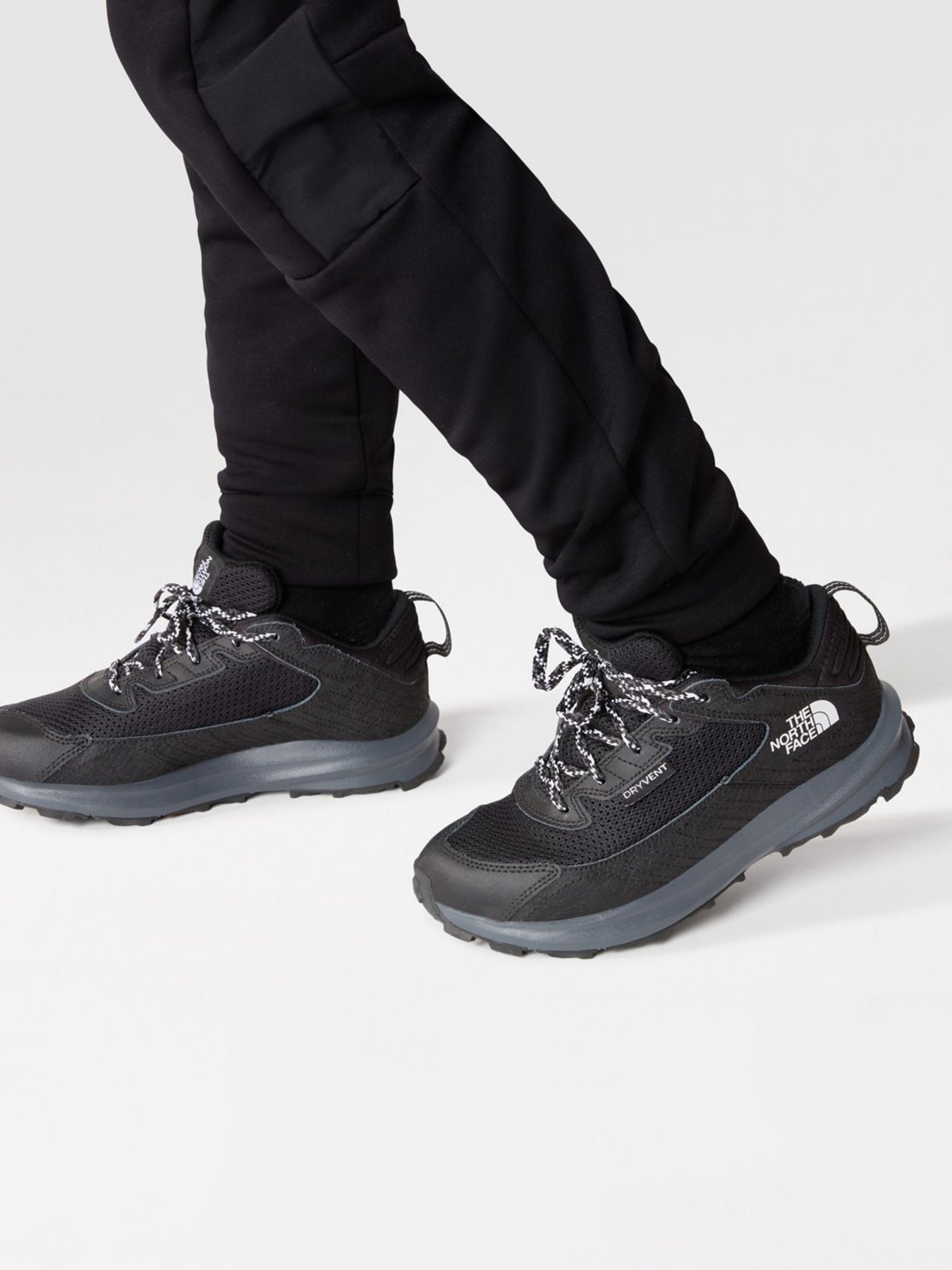 Кросівки The North Face Fastpack Hiker Waterproof модель NF0A5LXGKX71 Фото