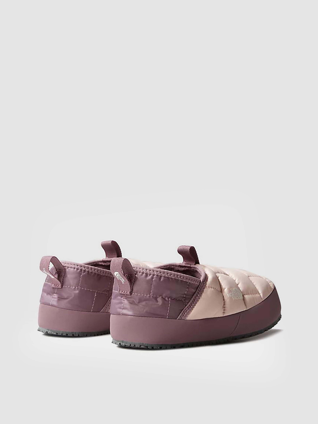 Слипоны и мокасины The North Face Thermoball Traction Mule II модель NF0A39UXOIC1 Слипоны и мокасины The North Face Thermoball Traction Mule II модель NF0A39UXOIC1 Фото