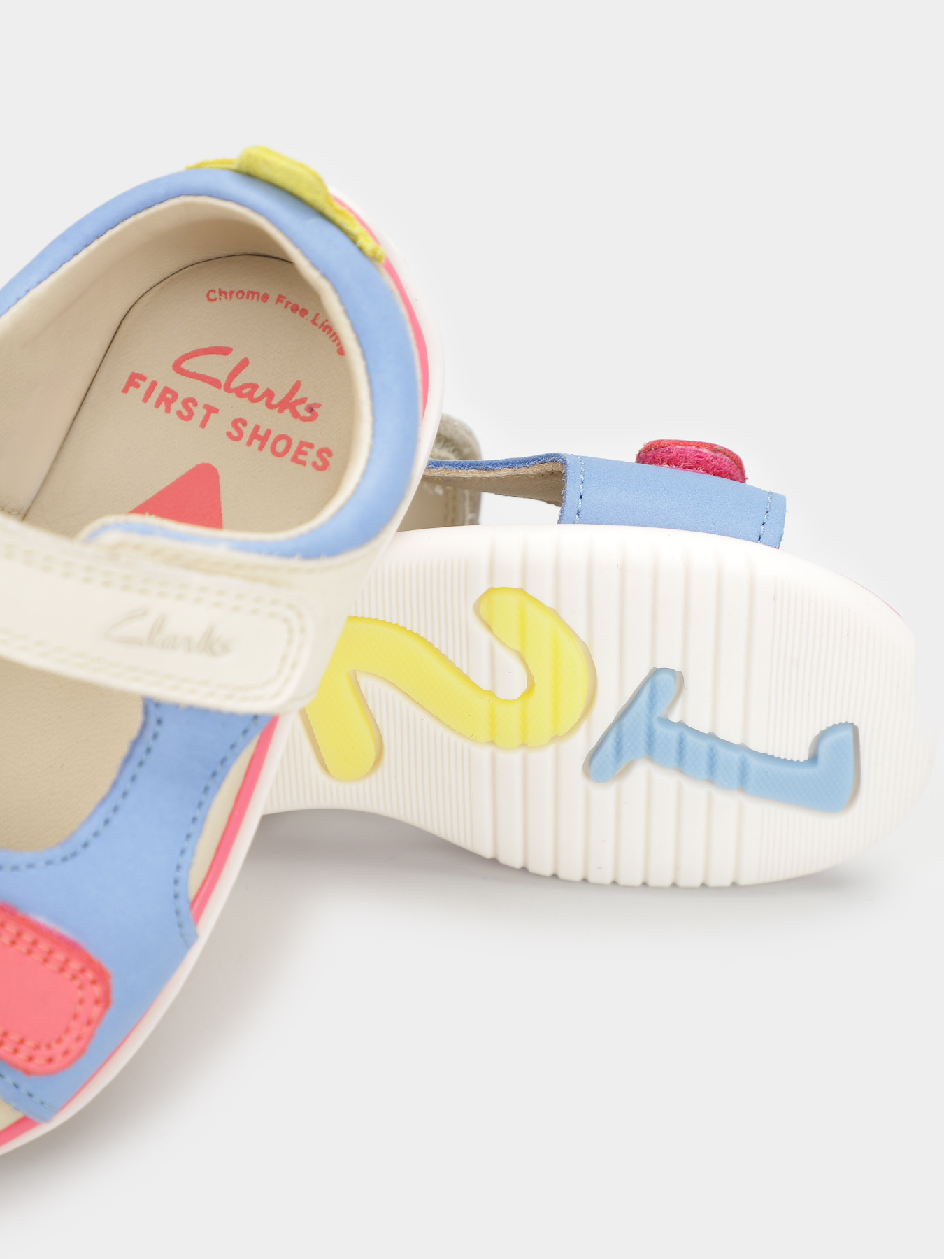 Сандалии Clarks ATL Trek Lo Waterproof модель 26176055 Сандалии Clarks ATL Trek Lo Waterproof модель 26176055 Фото