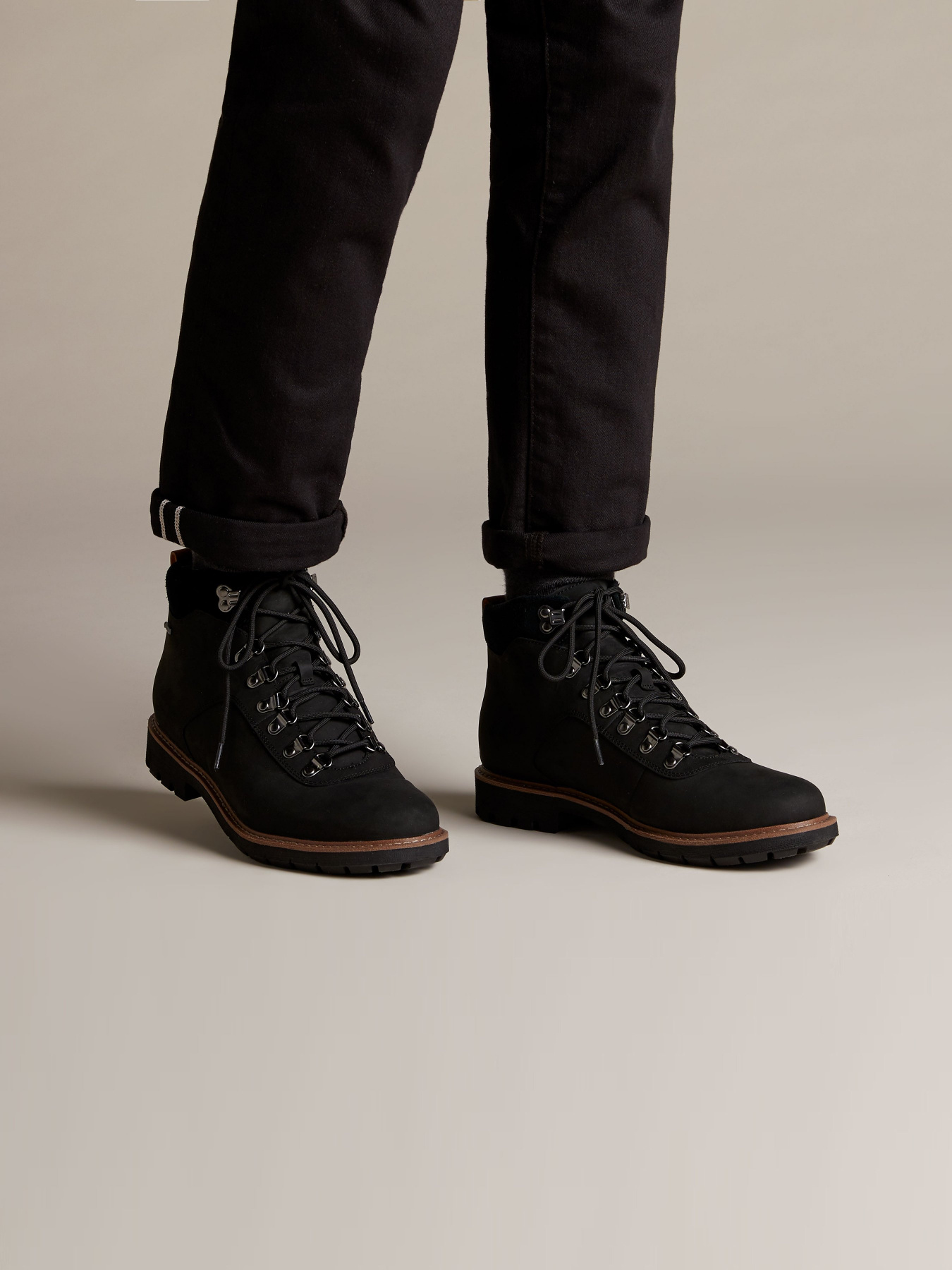 Ботинки и сапоги Clarks BatcombeAlpGTX модель 26144797 Фото