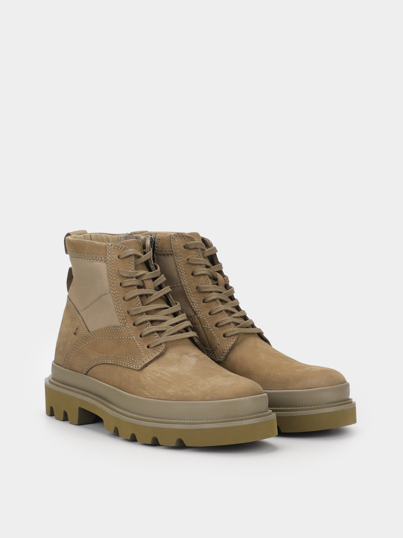 Черевики та чоботи Clarks Badell Hi модель 26173424 Черевики та чоботи Clarks Badell Hi модель 26173424 Фото