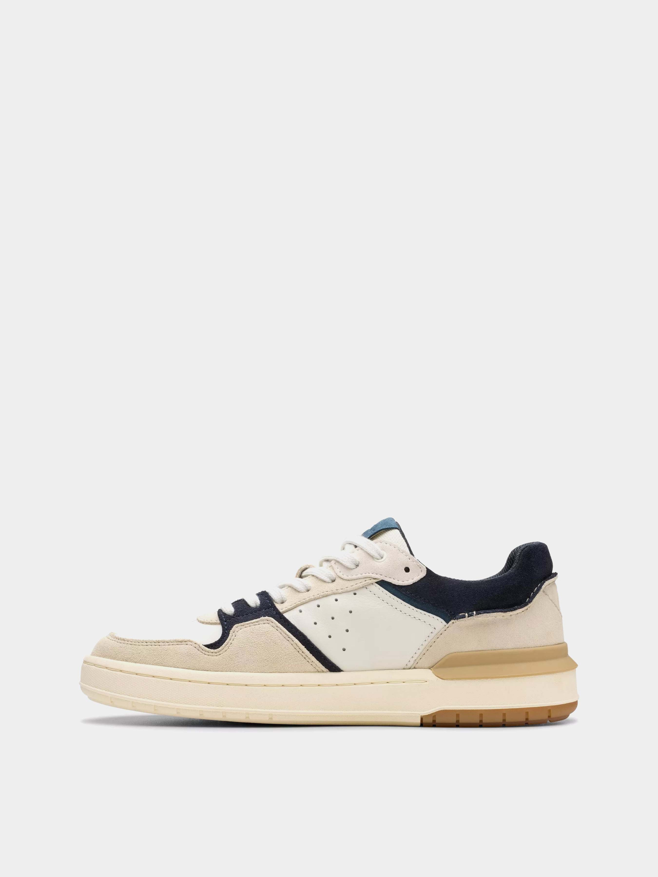 Кеды Clarks Courtlite 2 Lo модель 26181289 Кеды Clarks Courtlite 2 Lo модель 26181289 Фото