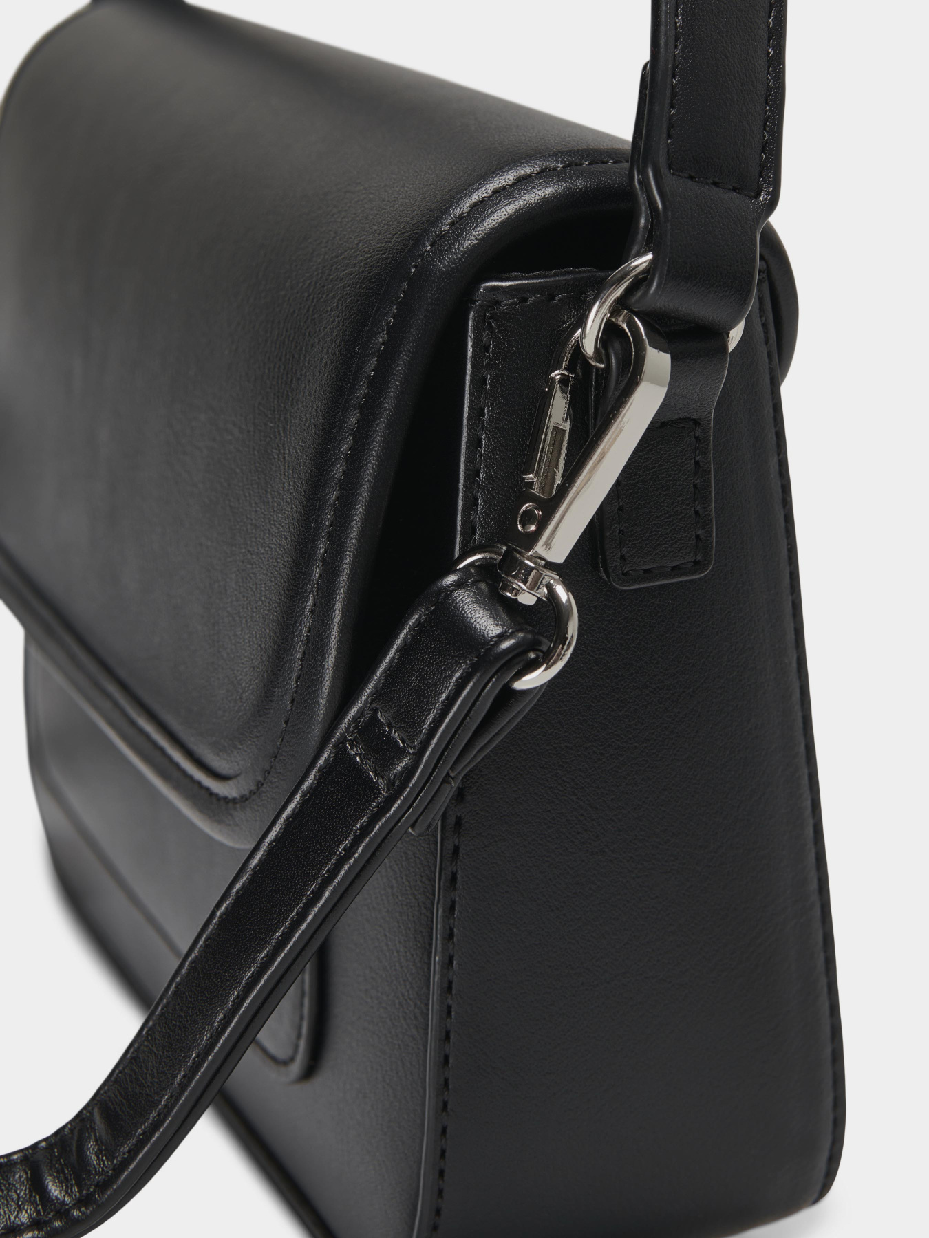 Сумки Only модель 15328009_Black SOLID BLACK W. SILVE Фото