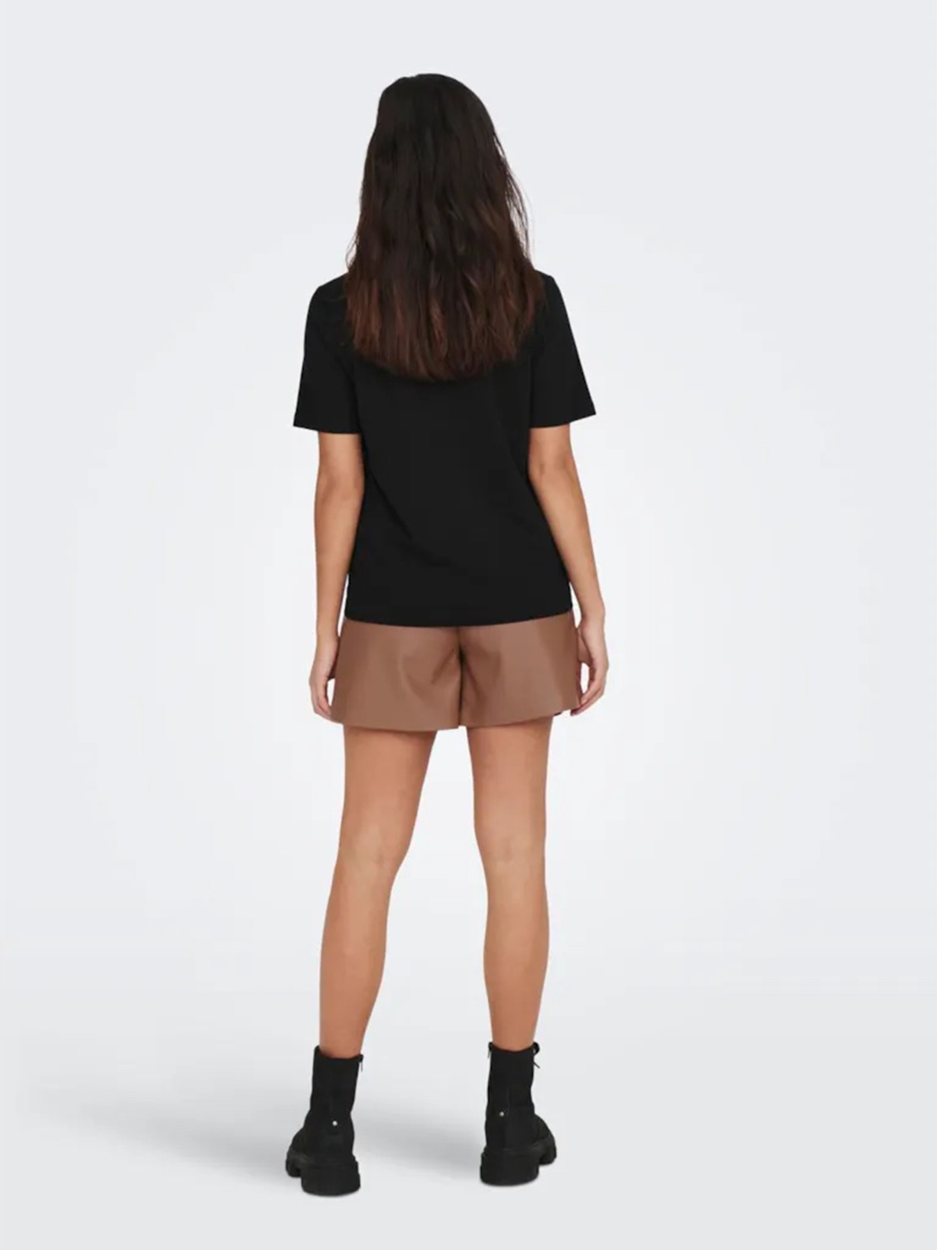 Футболки і поло Only ONLY S/S TEE модель 15270390_Black Футболки і поло Only ONLY S/S TEE модель 15270390_Black Фото