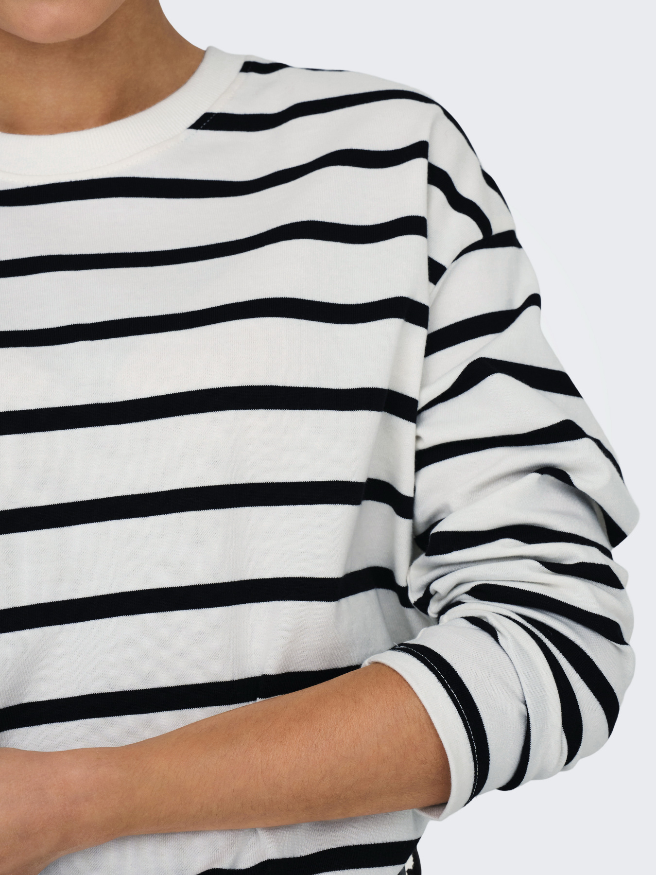 Худі та світшоти Only SOPH L/S STRIPE TOP модель 15310399_Cloud Dancer Black Фото
