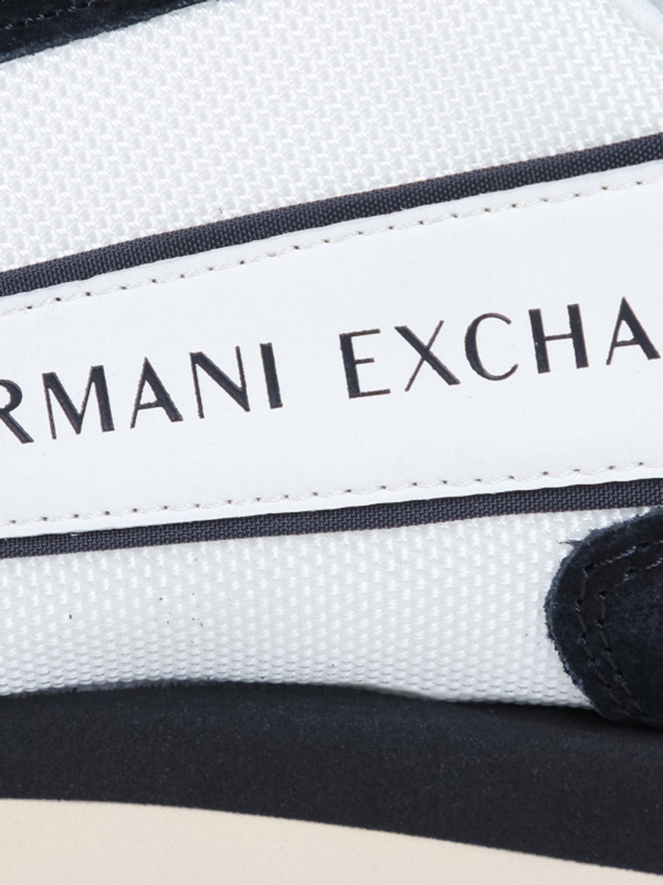 Кросівки Armani Exchange модель XUX083-XV263-A001 Фото