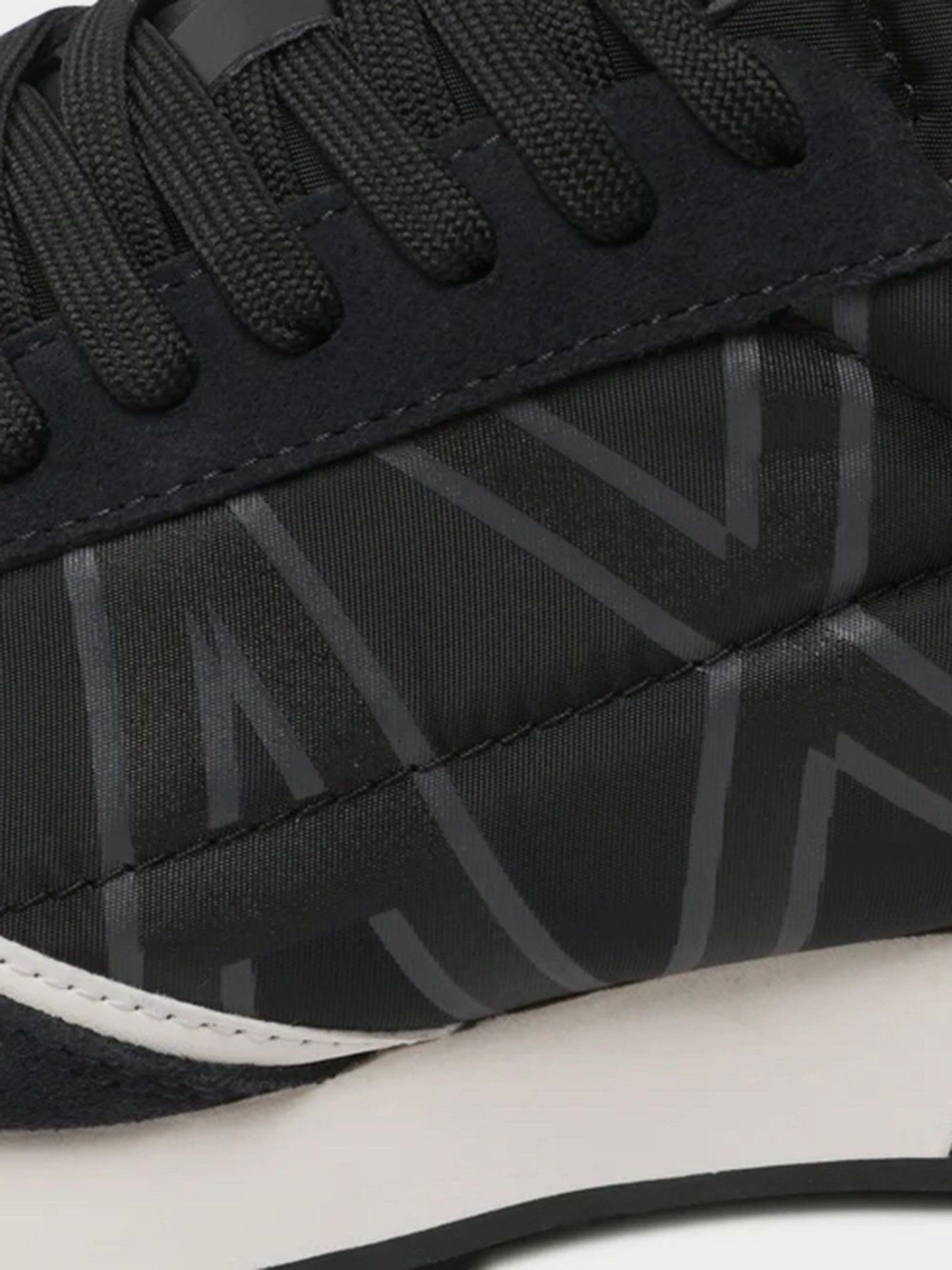 Кросівки Armani Exchange модель XUX157-XV588-S077 Кросівки Armani Exchange модель XUX157-XV588-S077 Фото