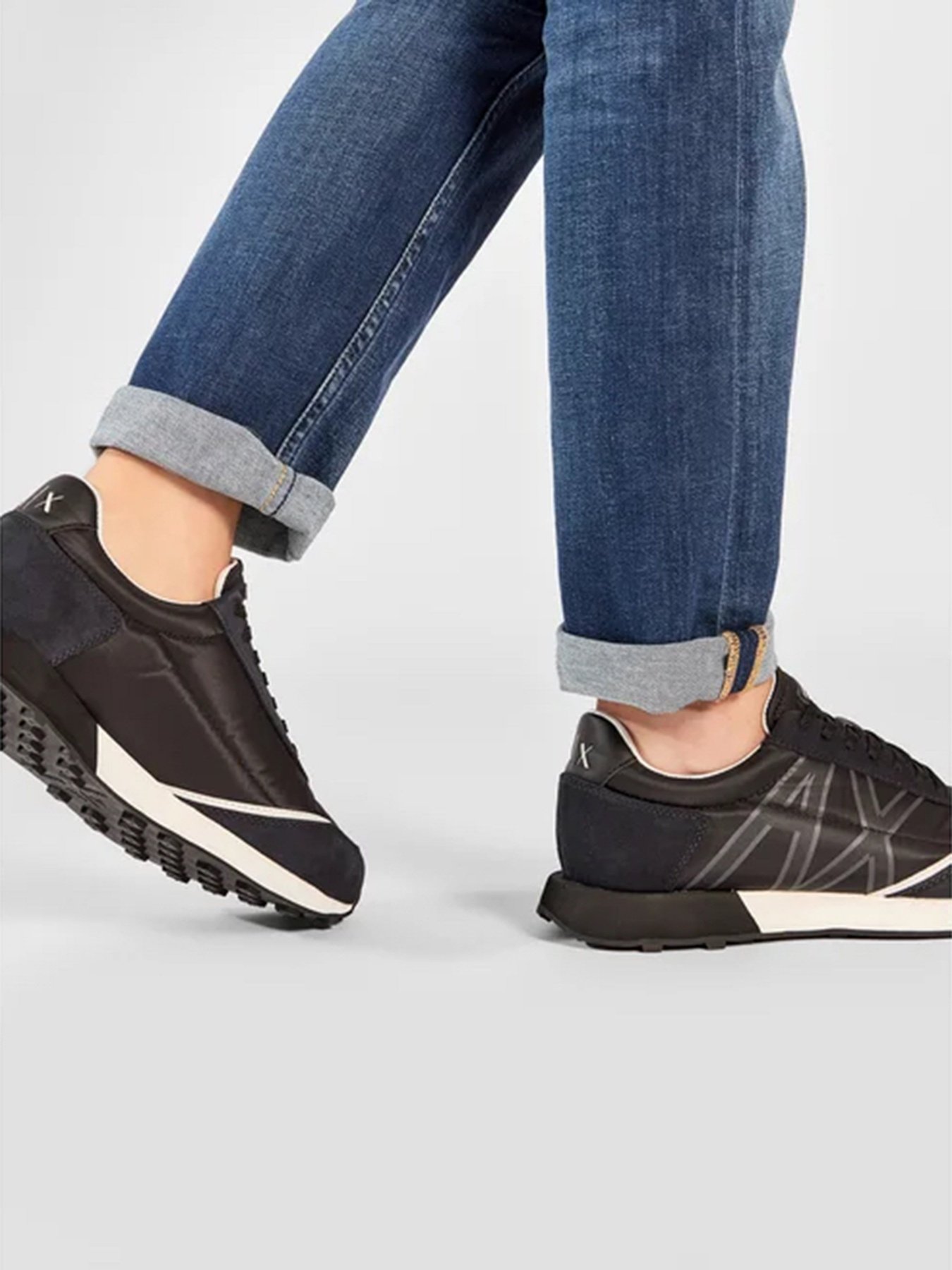 Кросівки Armani Exchange модель XUX157-XV588-S077 Кросівки Armani Exchange модель XUX157-XV588-S077 Фото