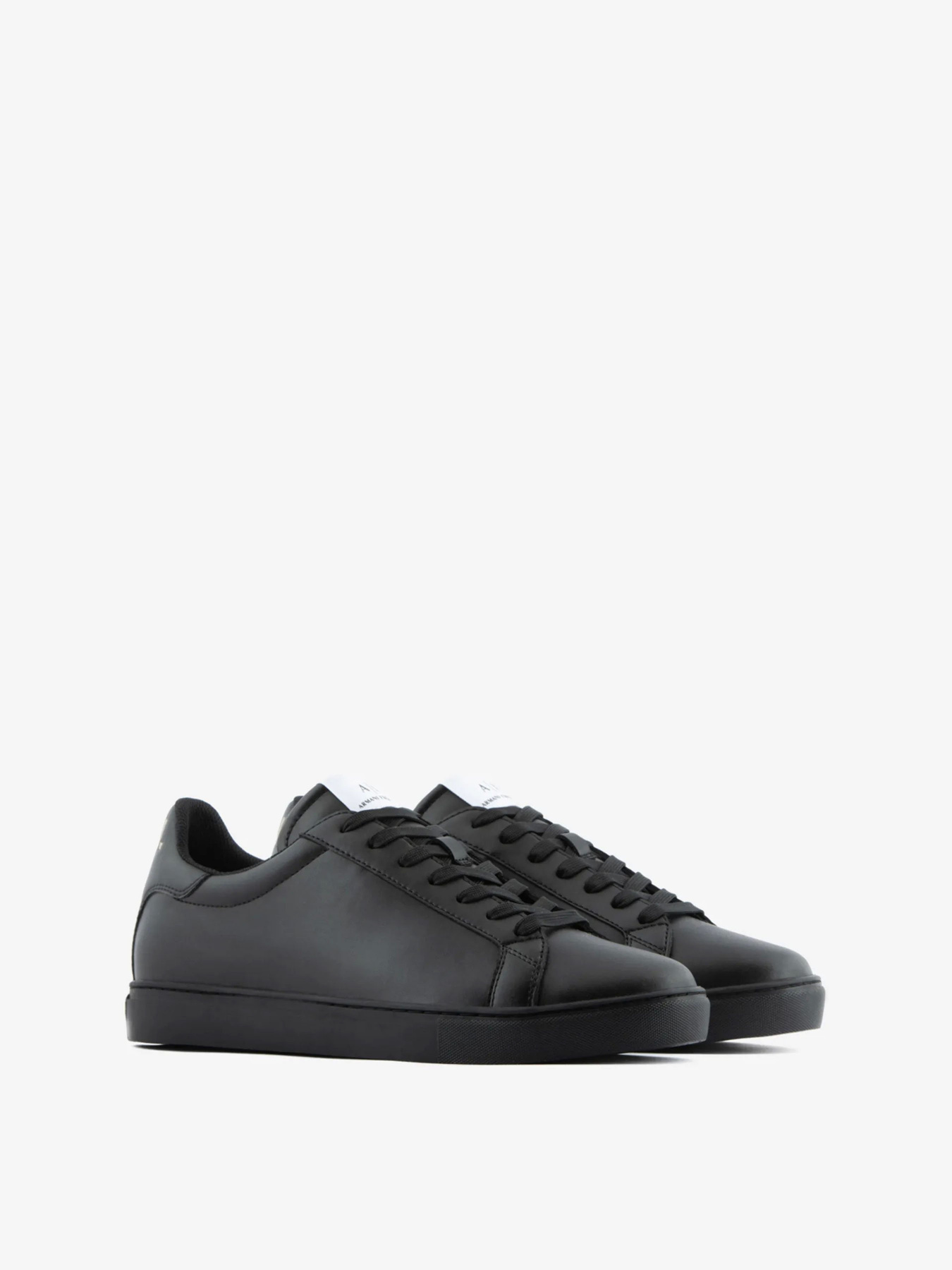 Кеды Armani Exchange модель XUX001-XV596-K001 Фото