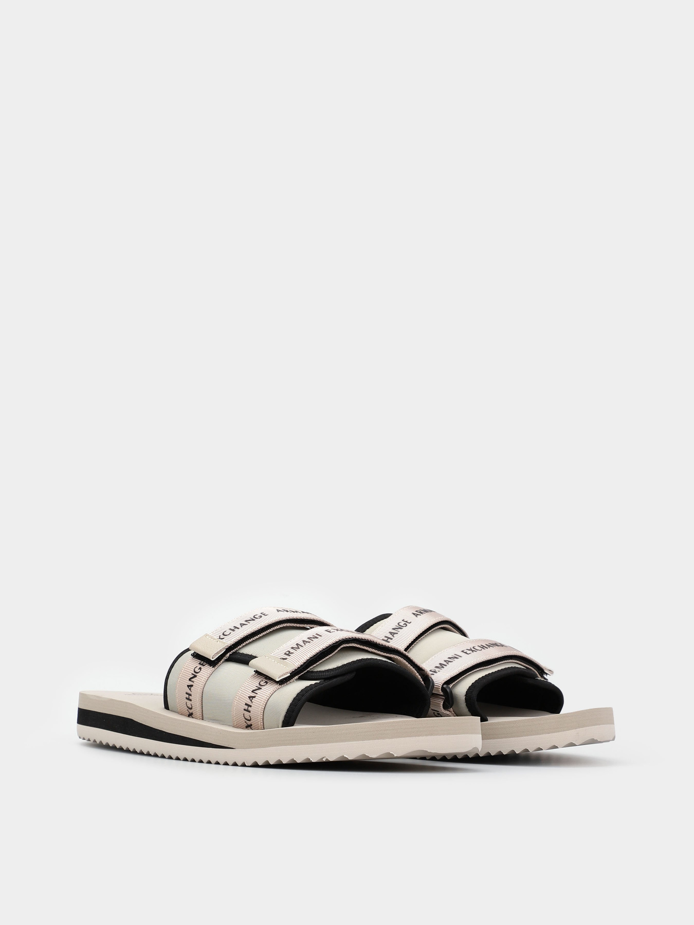 Шлёпанцы Armani Exchange модель XUP010-XV672-00252 Фото