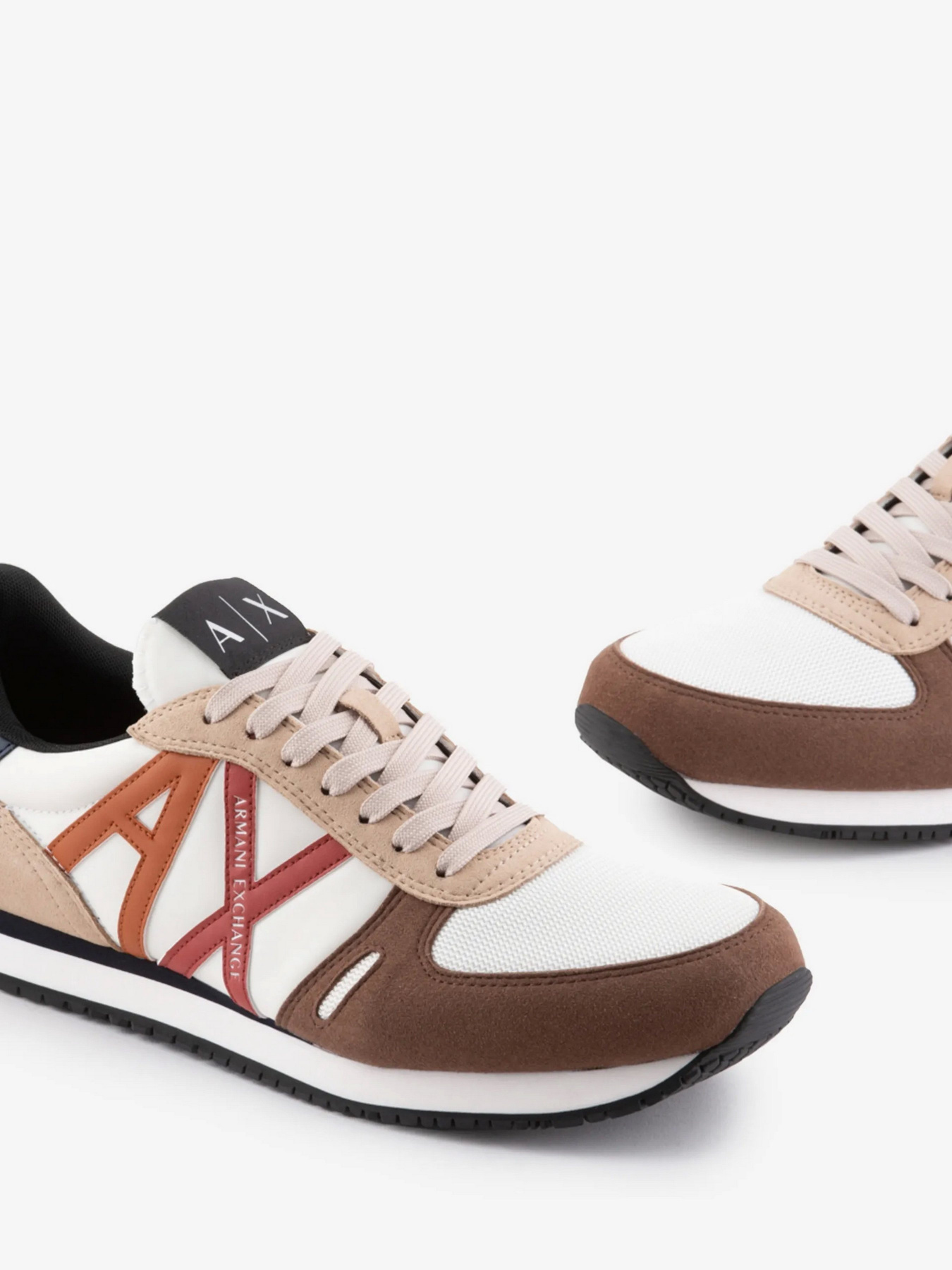 Кроссовки Armani Exchange модель XUX017-XCC68-S539 Фото