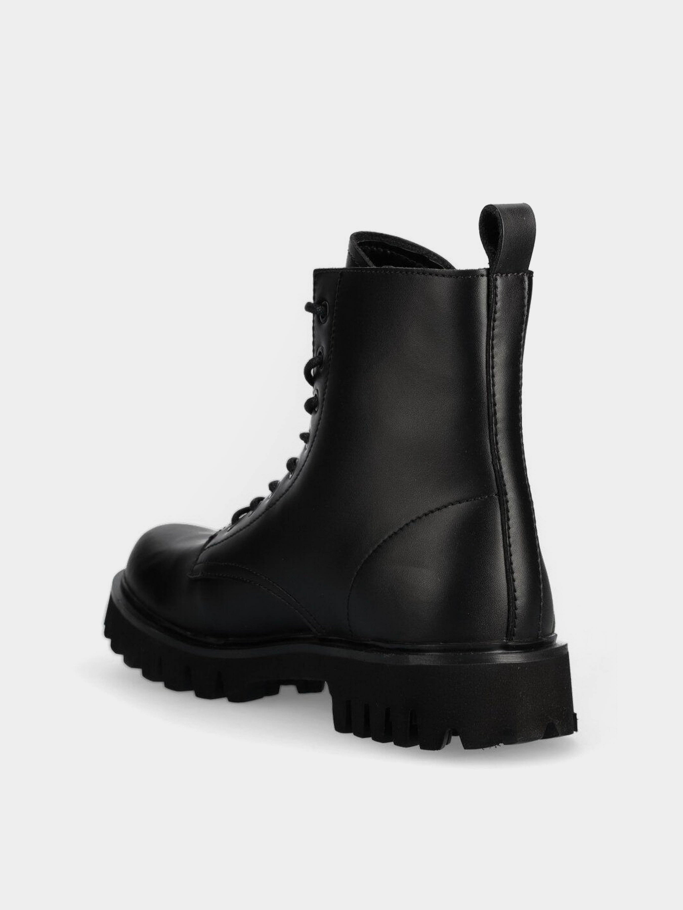 Черевики та чоботи Armani Exchange модель XUM016-XV781-00002 Черевики та чоботи Armani Exchange модель XUM016-XV781-00002 Фото