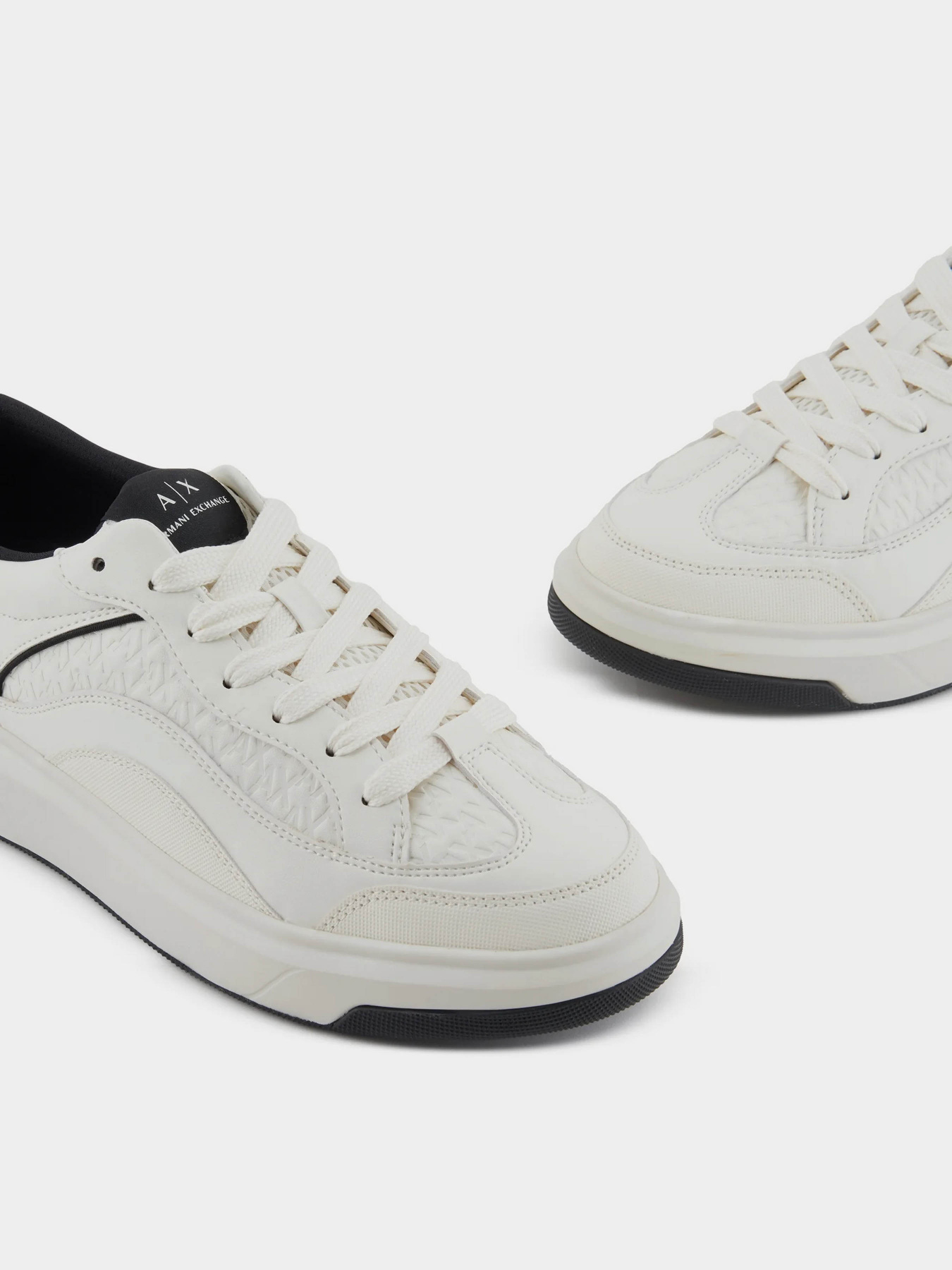 Кеди Armani Exchange модель XUX193-XV908-N480 Кеди Armani Exchange модель XUX193-XV908-N480 Фото