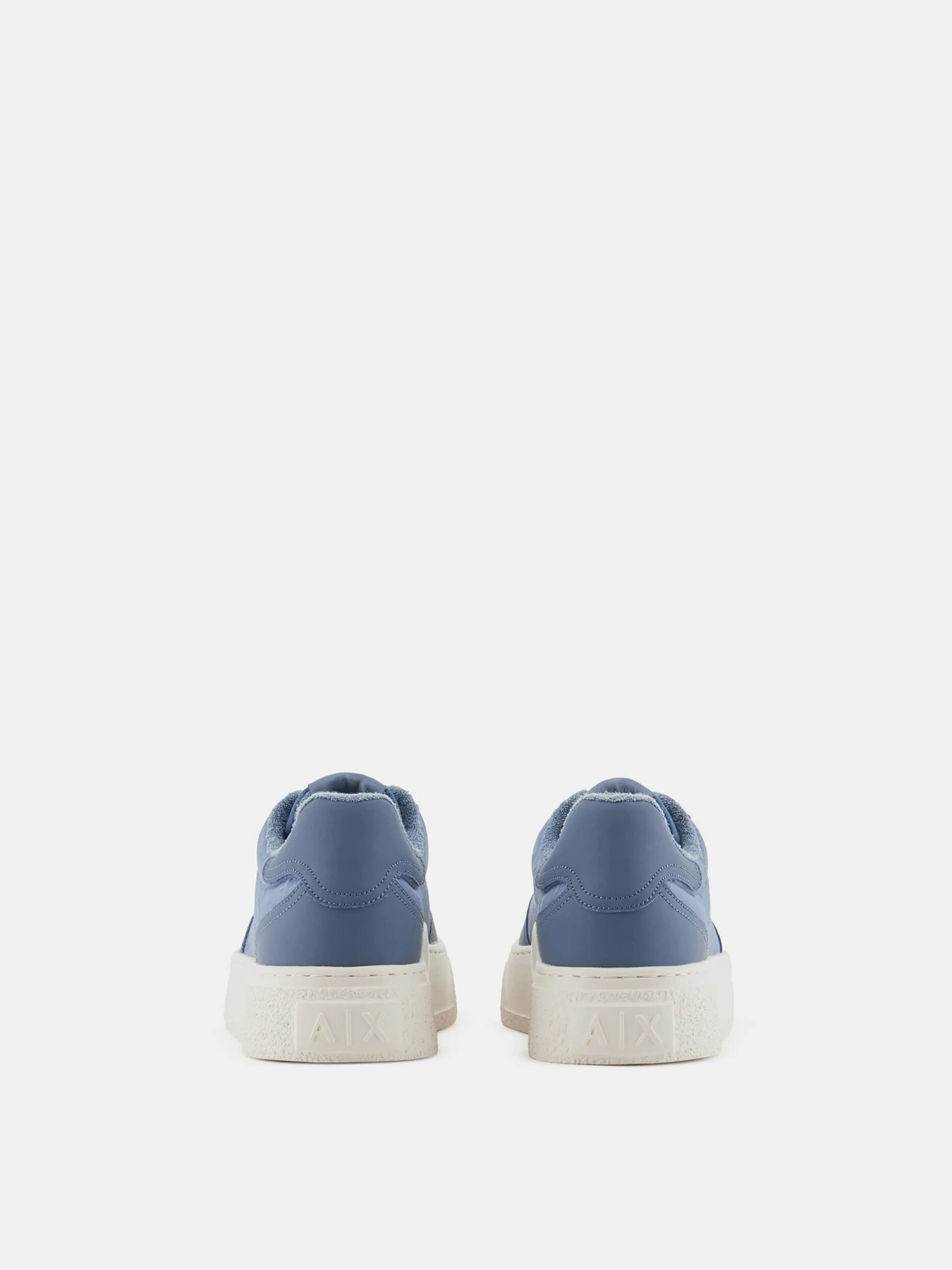 Кросівки Armani Exchange модель XUX196-XV905-01428 Кросівки Armani Exchange модель XUX196-XV905-01428 Фото