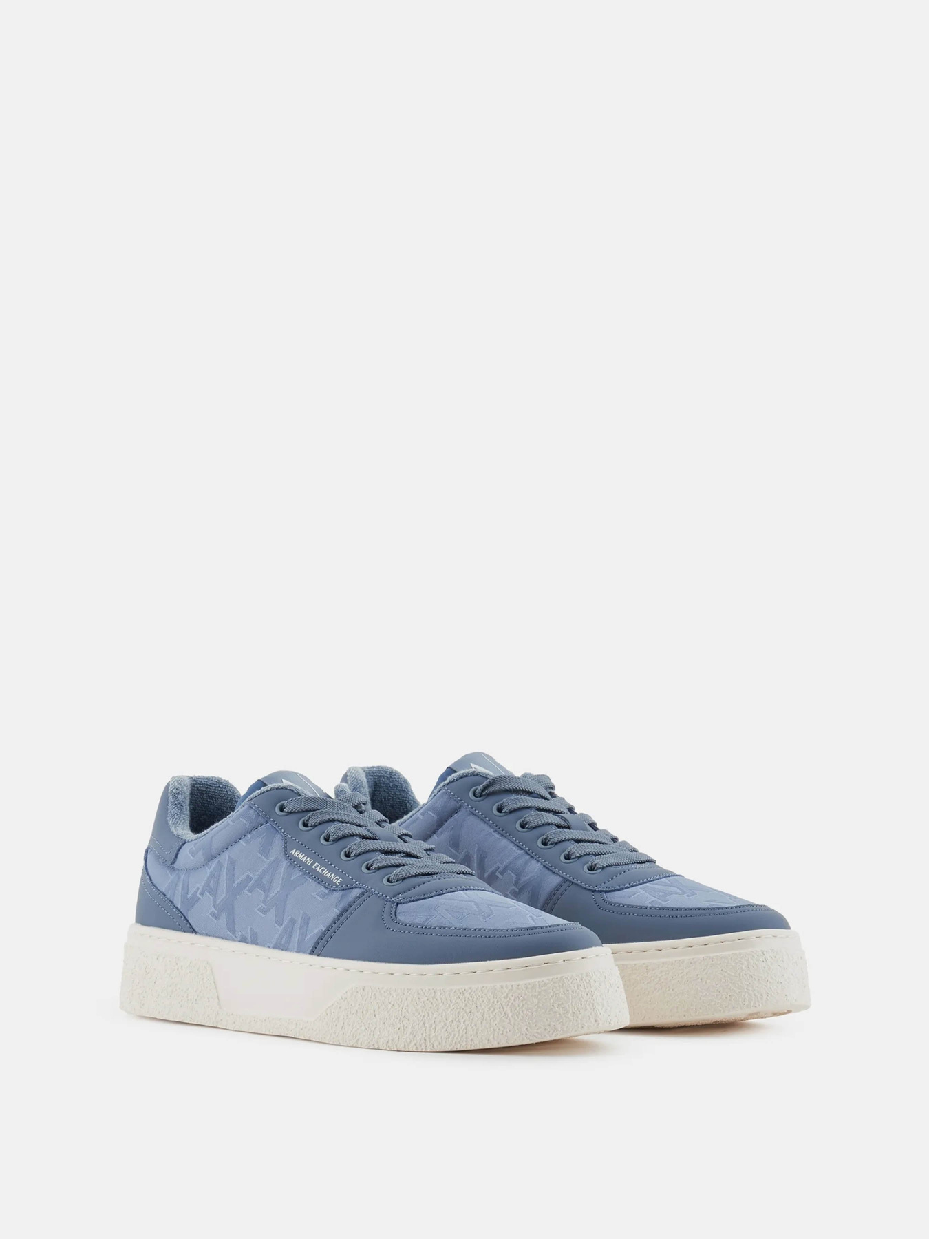 Кросівки Armani Exchange модель XUX196-XV905-01428 Кросівки Armani Exchange модель XUX196-XV905-01428 Фото