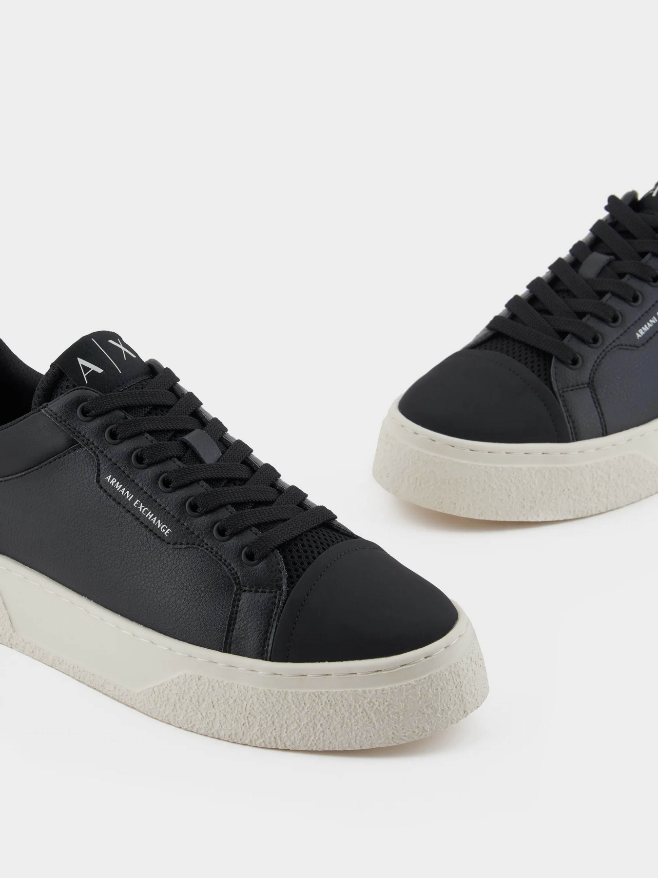 Кроссовки Armani Exchange модель XUX236-XV906-K001 Кроссовки Armani Exchange модель XUX236-XV906-K001 Фото
