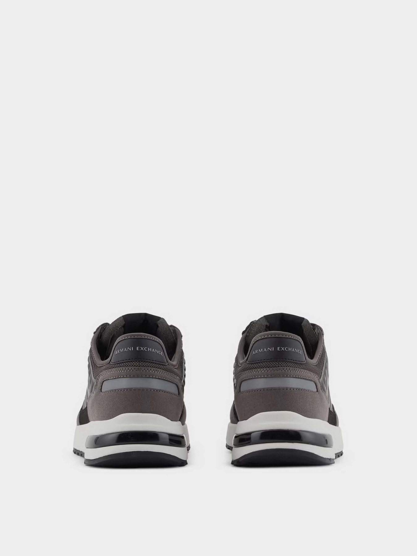 Кроссовки Armani Exchange модель XUX090-XV276-U200 Фото
