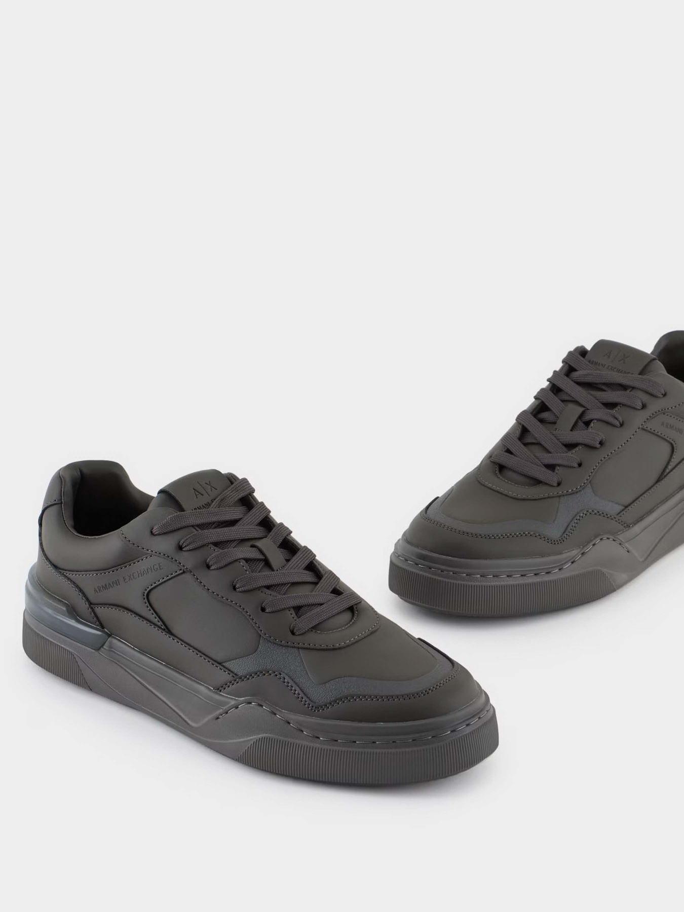 Кроссовки Armani Exchange модель XUX219-XV857-00881 Фото