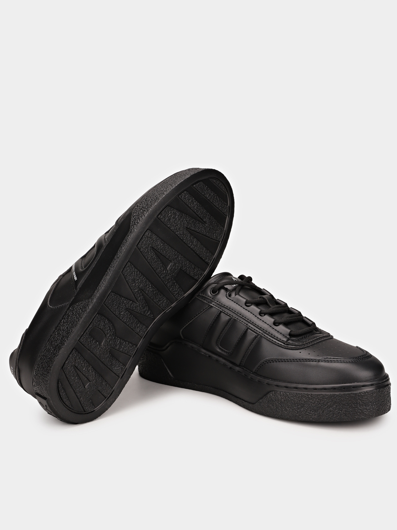 Кеды Armani Exchange модель XM001936-AF17449-MC105 Фото