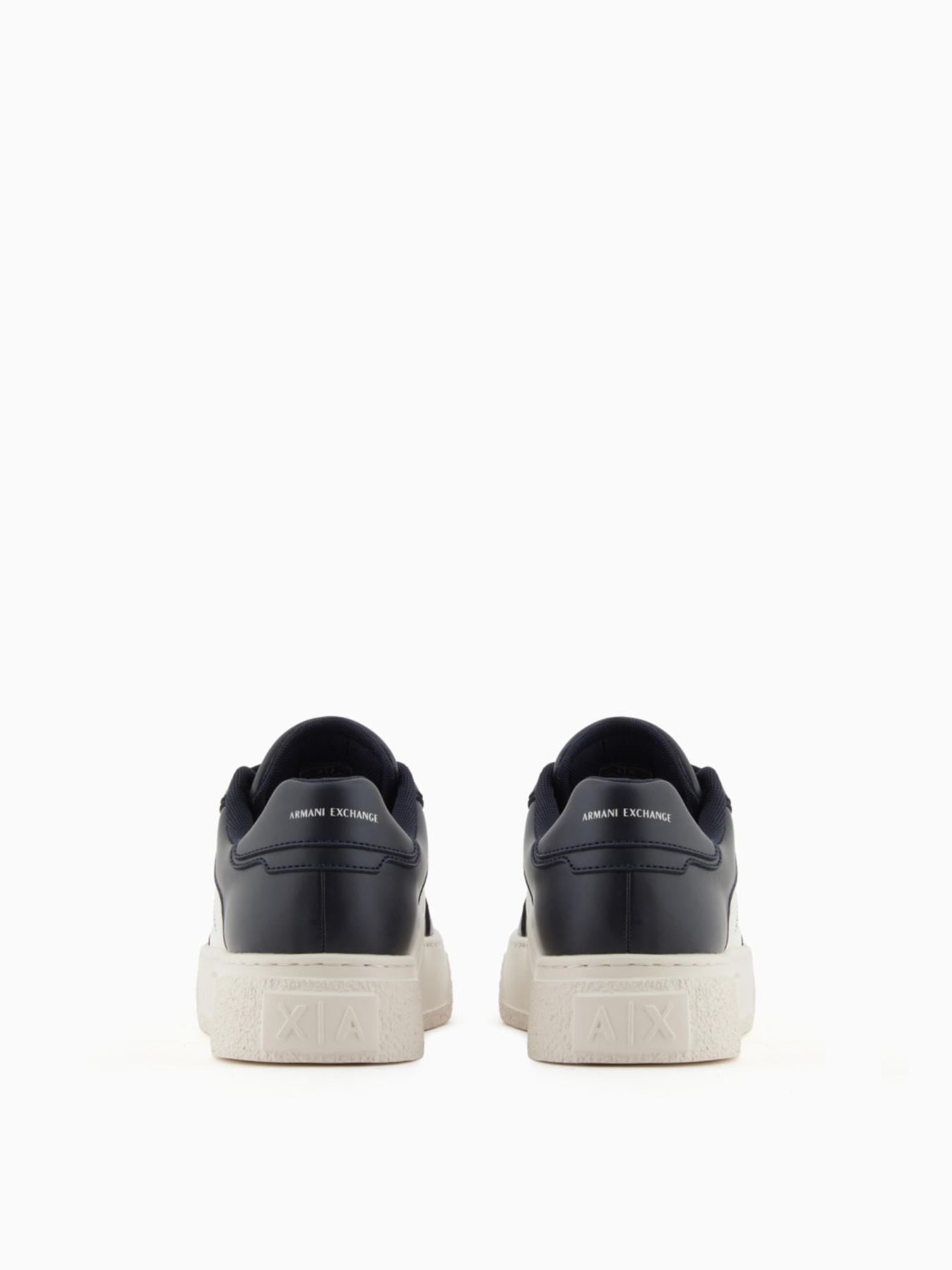 Кеды Armani Exchange модель XM001936-AF17449-MB106 Фото