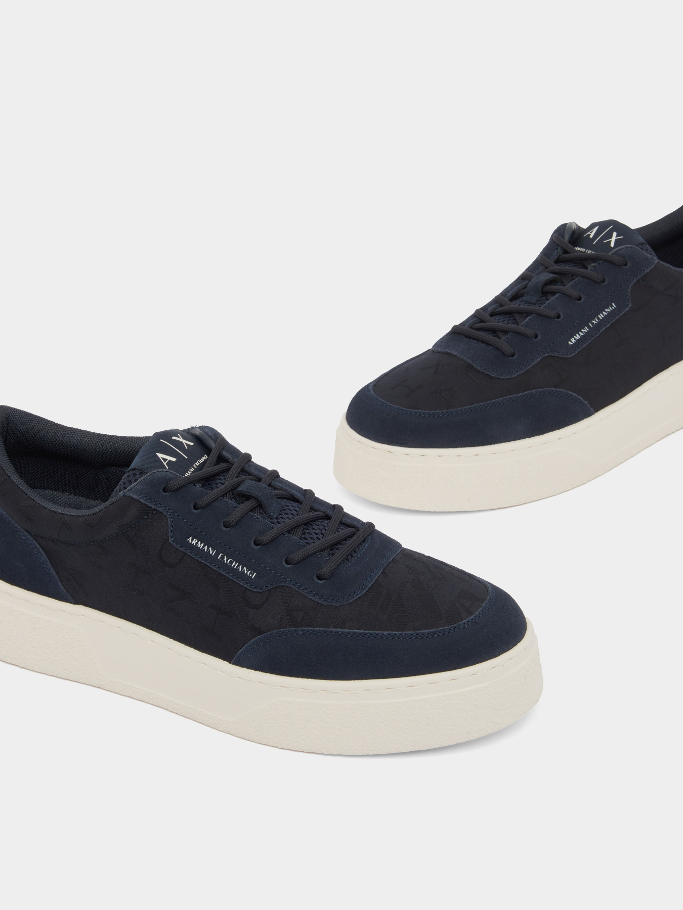 Кеди Armani Exchange модель XM002626-AF24947-ZB004 Фото