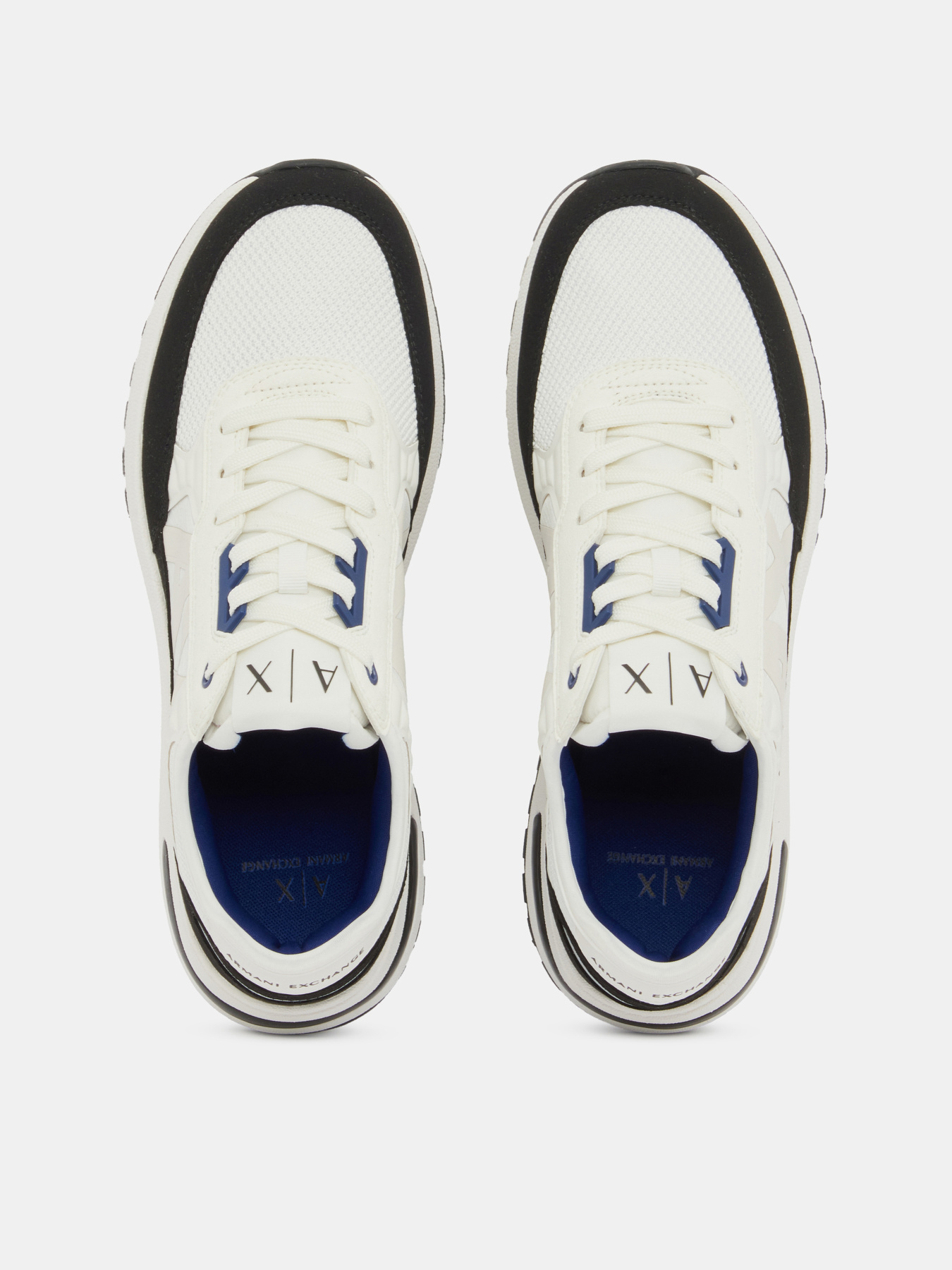 Кроссовки Armani Exchange модель XUX090-XV276-M0017 Фото