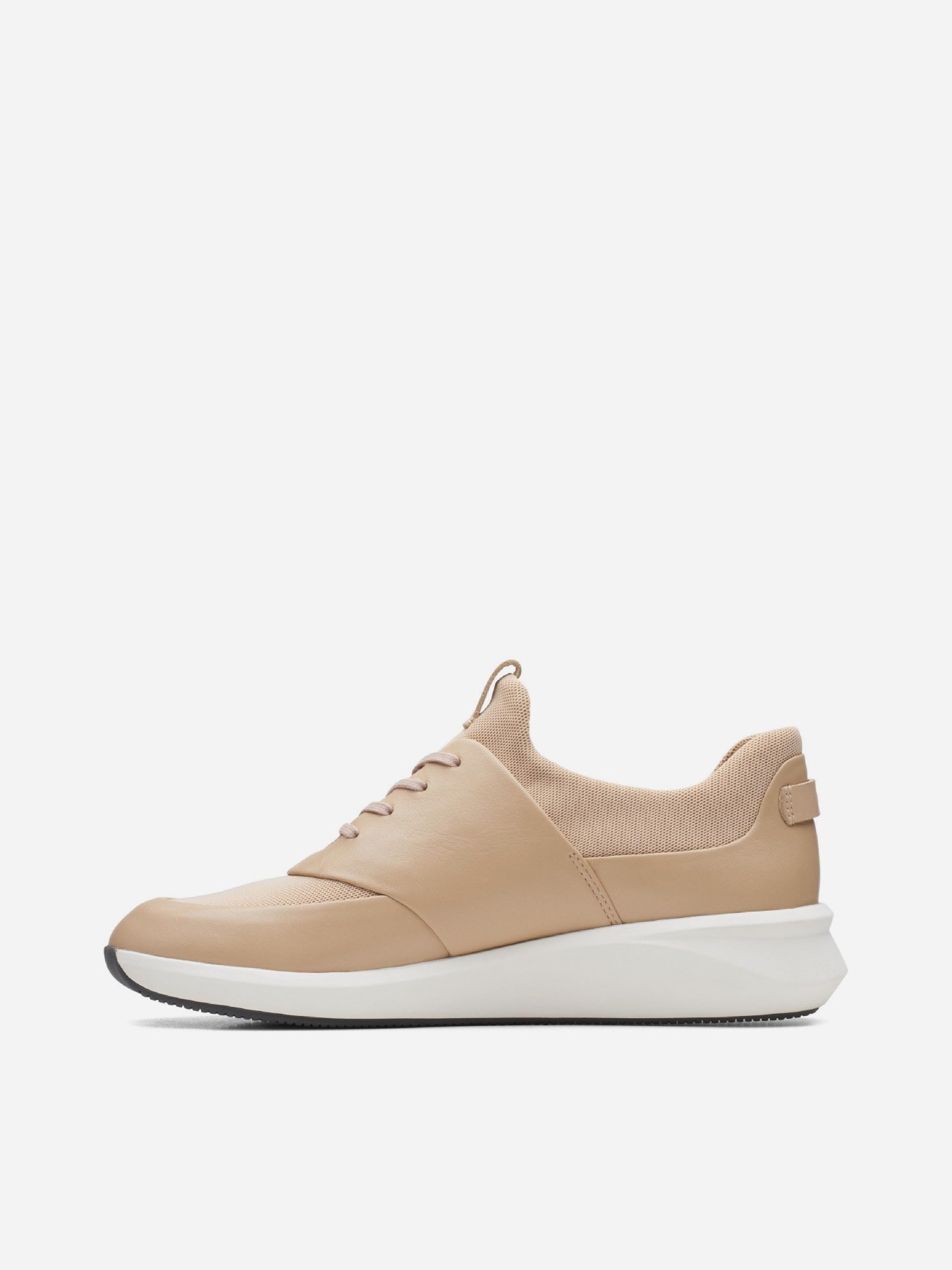 Кросівки Clarks Un Rio Lace модель 26156880 Кросівки Clarks Un Rio Lace модель 26156880 Фото
