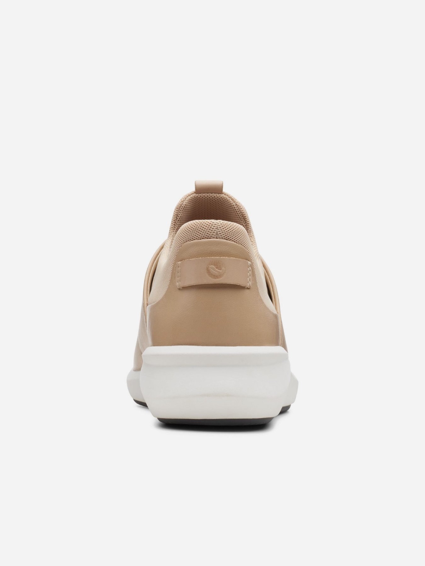 Кросівки Clarks Un Rio Lace модель 26156880 Кросівки Clarks Un Rio Lace модель 26156880 Фото