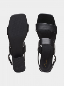 Босоніжки Clarks Seren25 Strap Leather модель 26164896 Фото