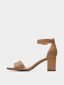 Босоніжки Clarks Deva Mae модель 26171972 Фото