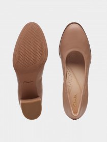 Туфли и лоферы Clarks Freva55 Court Leather модель 26170963 Фото