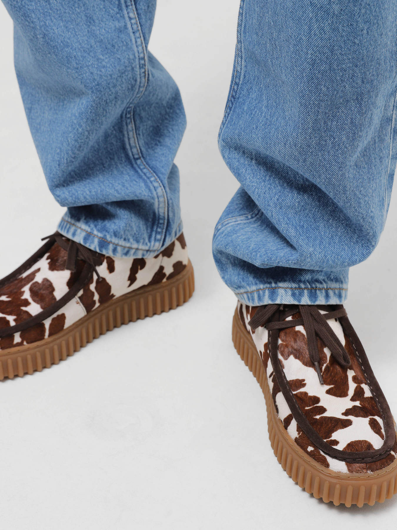 Черевики та чоботи Clarks Torhill Hi Animal Print модель 26176845 Черевики та чоботи Clarks Torhill Hi Animal Print модель 26176845 Фото