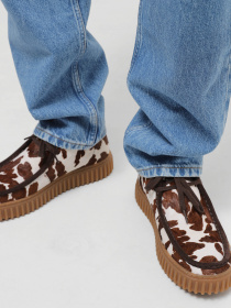 Черевики та чоботи Clarks Torhill Hi Animal Print модель 26176845 Фото
