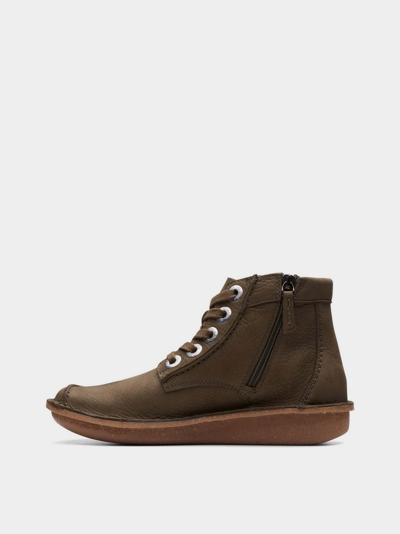 Черевики та чоботи Clarks Funny Cedar модель 26173886 Черевики та чоботи Clarks Funny Cedar модель 26173886 Фото