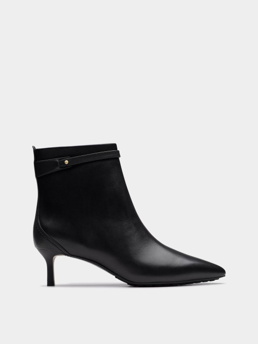 Ботинки и сапоги Clarks Adela Up модель 26179529 Фото