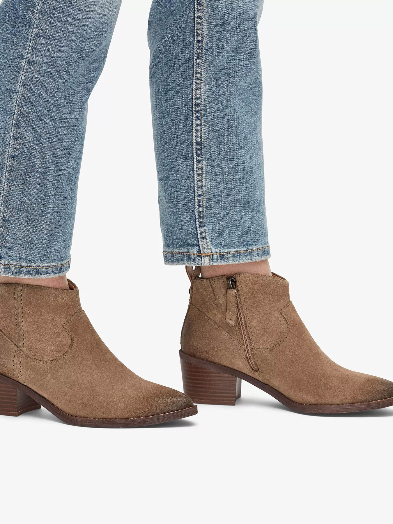 Черевики та чоботи Clarks Morzine Sky модель 26178814 Черевики та чоботи Clarks Morzine Sky модель 26178814 Фото