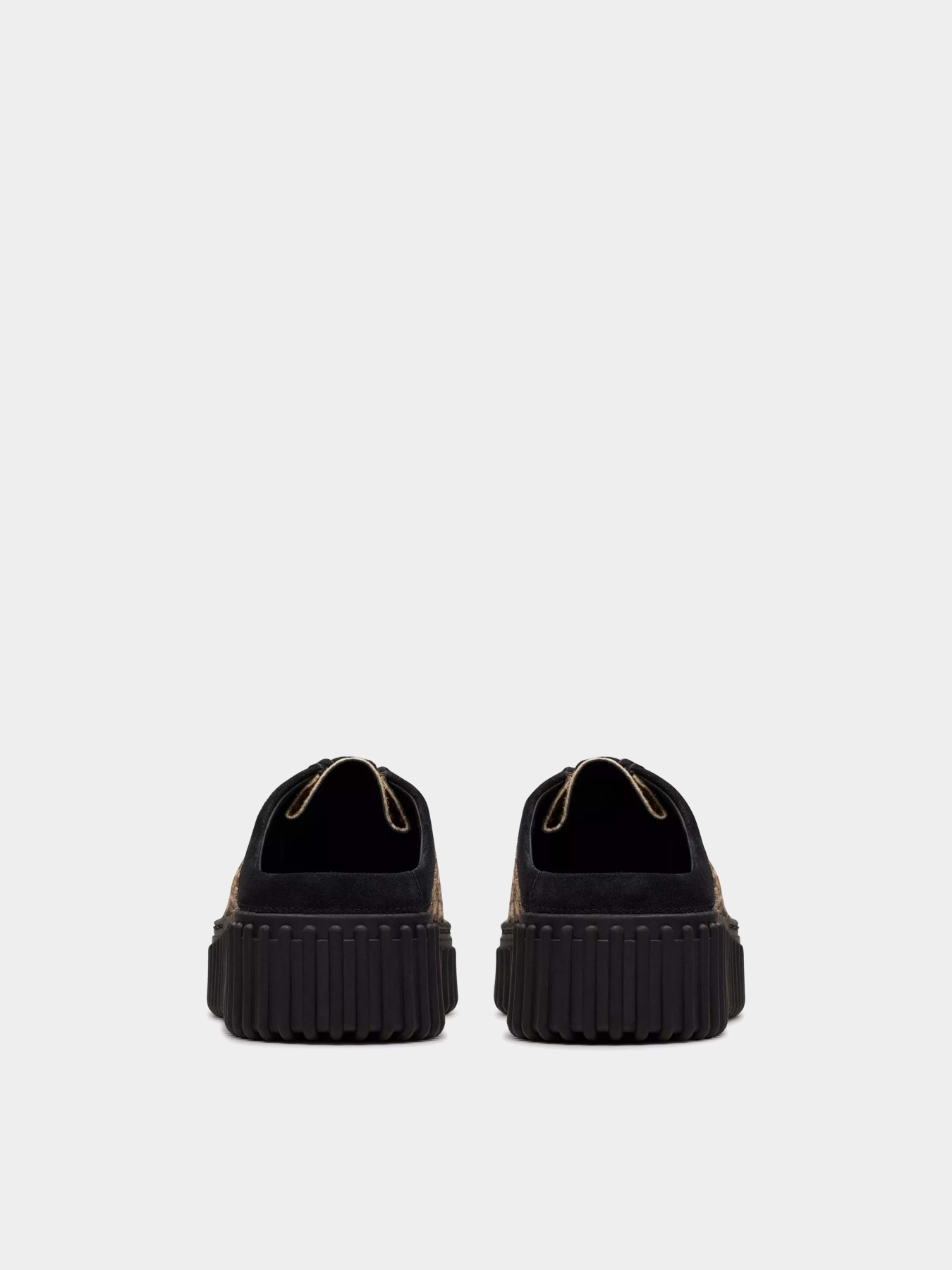 Шлёпанцы Clarks Torhill модель 26181195 Фото