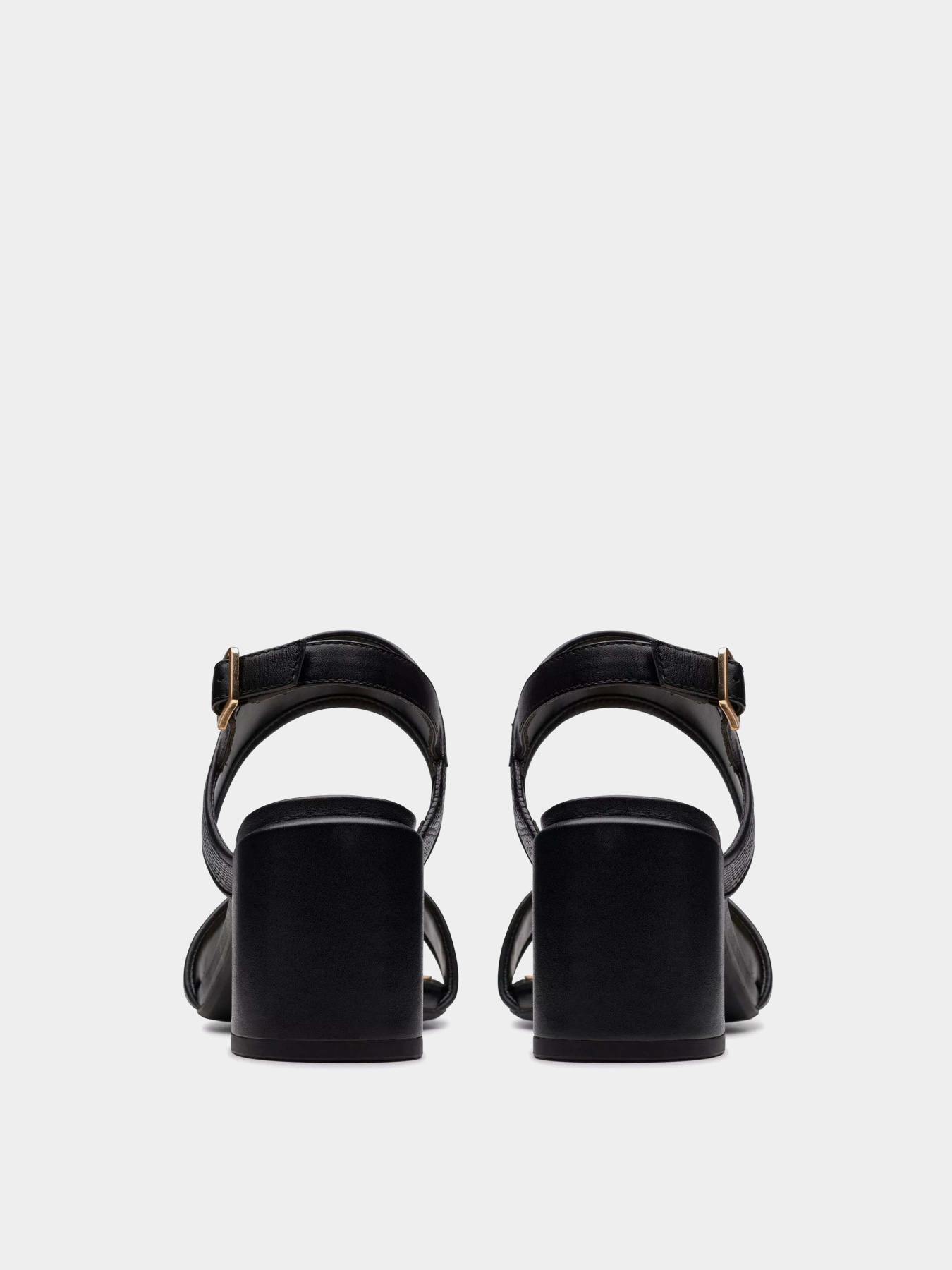 Босоніжки Clarks Ezoria Sling модель 26181300 Фото