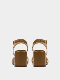 Босоніжки Clarks Ezoria Sling модель 26181302 Фото