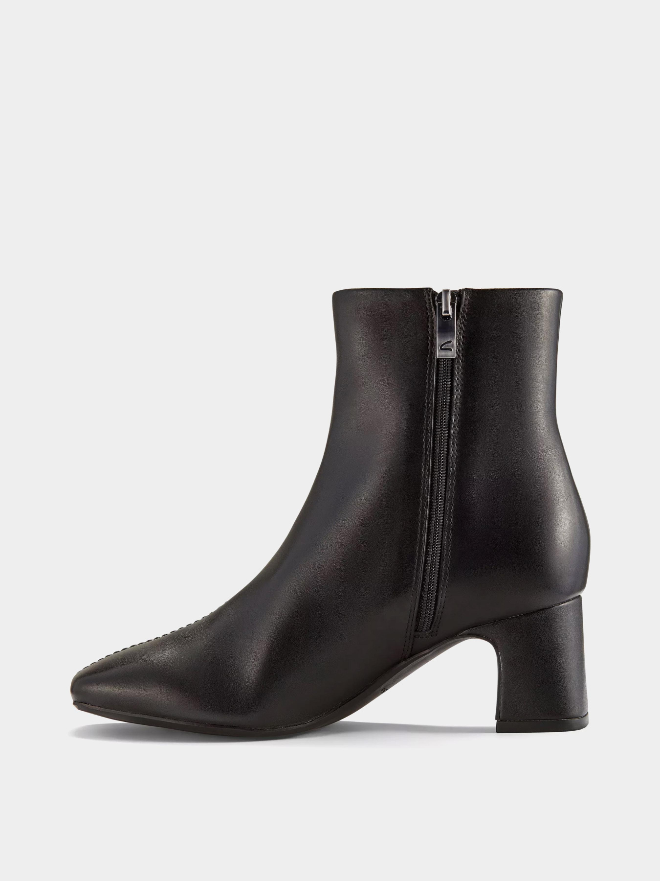 Черевики та чоботи Clarks модель 26182935 Черевики та чоботи Clarks модель 26182935 Фото