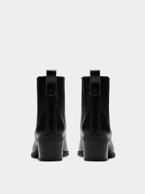 Черевики та чоботи Clarks модель 26182887 Фото