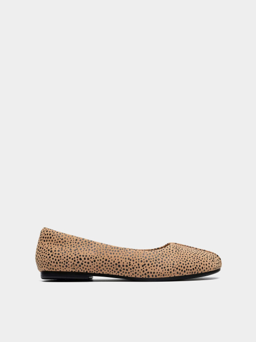 Туфлі та лофери Clarks LIVIA LILY модель 26186656 Фото