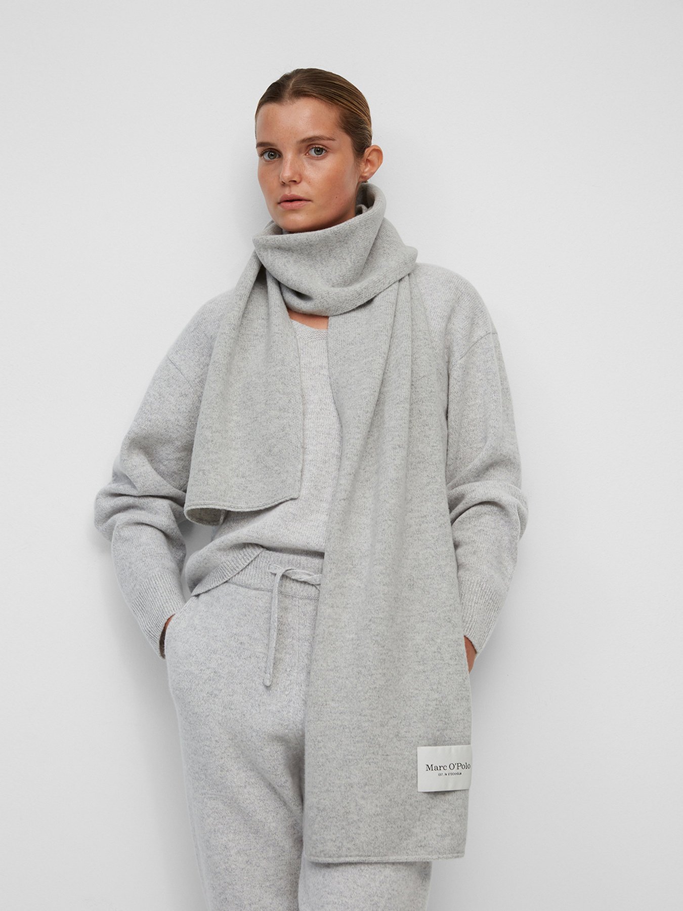 Шарфы и платки Marc O’Polo модель 110621102121-927 Фото