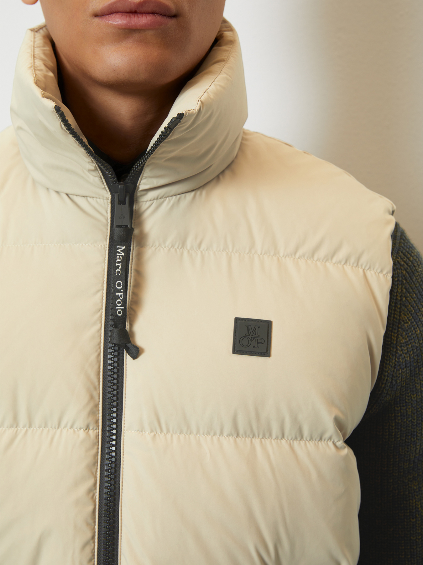 Куртки та дублянки Marc O’Polo модель 329096072034-737 Фото