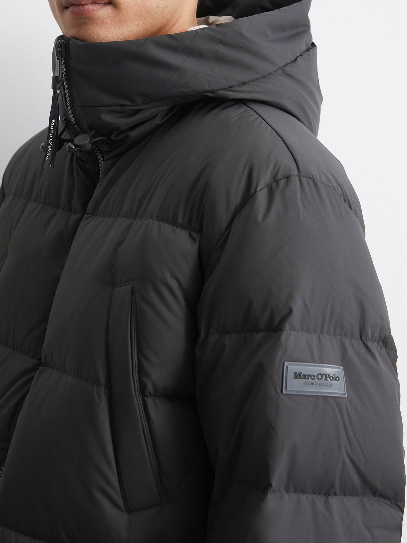 Куртки та дублянки Marc O’Polo модель 429096070270-990 Фото