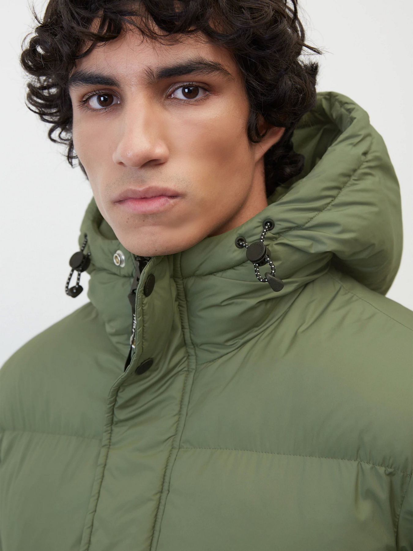 Куртки та дублянки Marc O’Polo модель 231092670032-484 Фото