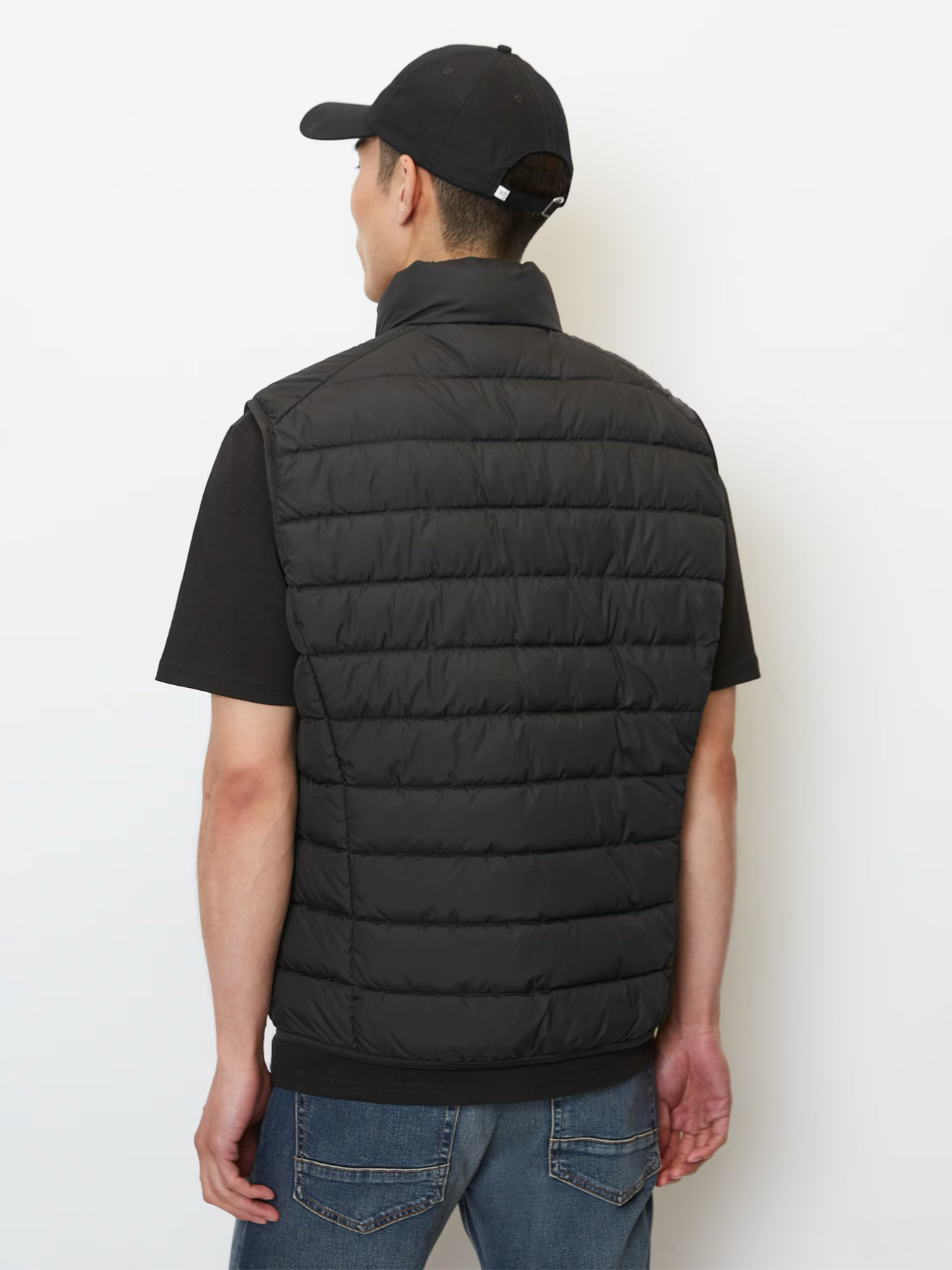 Куртки та дублянки Marc O’Polo модель B21096072022-990 Куртки та дублянки Marc O’Polo модель B21096072022-990 Фото