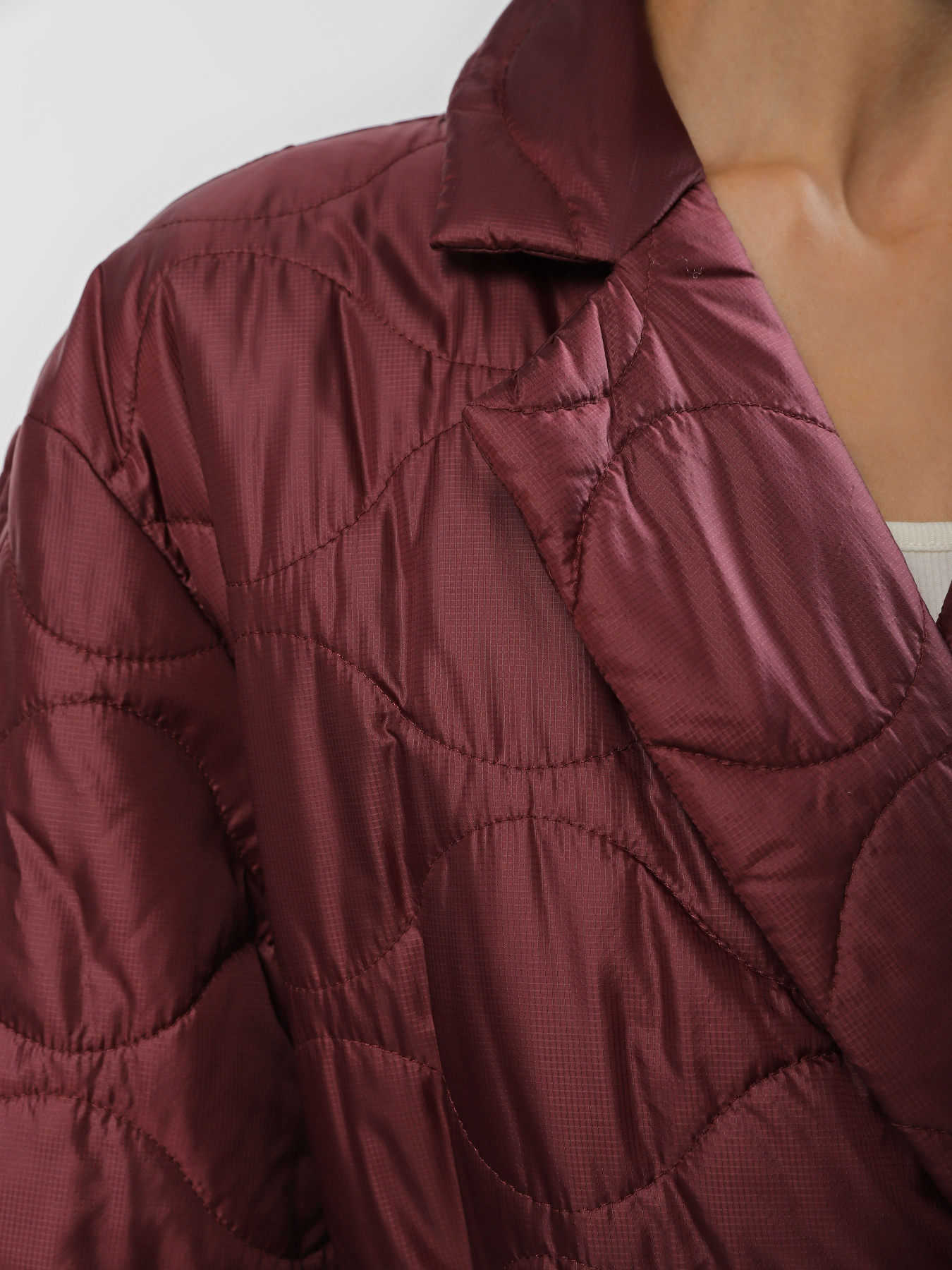 Куртки та дублянки Marc O’Polo модель 308104571101-680 Фото